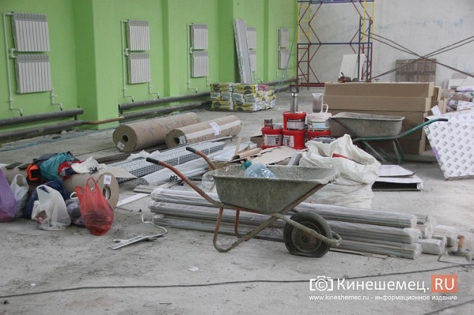 И.о.главы Кинешмы В.Ступин проинспектировал ремонт в образовательных учреждениях фото 7