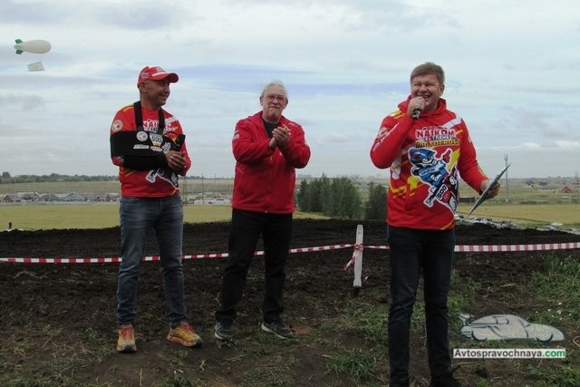 Юный кинешемский мотогонщик едва не заехал на пьедестал соревнований в Татарстане фото 15