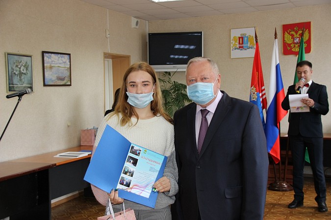 Кинешемских волонтеров наградили за работу в период пандемии коронавируса фото 8