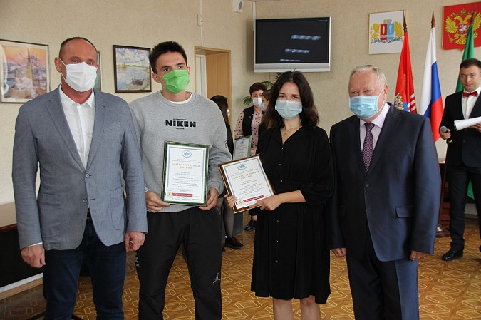 Кинешемских волонтеров наградили за работу в период пандемии коронавируса фото 11