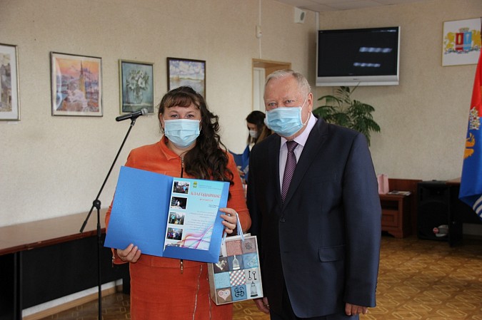 Кинешемских волонтеров наградили за работу в период пандемии коронавируса фото 2