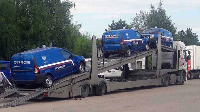 Автопарк Почты России в Ивановской области пополнили семь новых фургонов фото 2