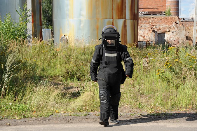 На территории Дмитриевского химзавода прошли командно-штабные учения ФСБ фото 14