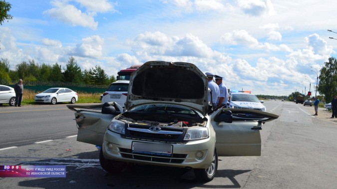 В жутком тройном ДТП с грузовиком под Ивановом погиб инструктор автошколы фото 4