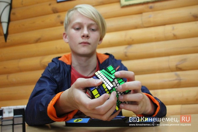 Школьник с кинешемскими корнями стал амбассадором легендарного кубика Рубика фото 4