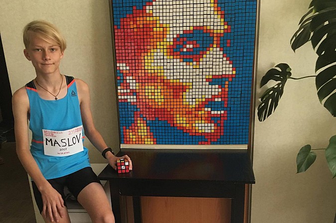 Школьник с кинешемскими корнями стал амбассадором легендарного кубика Рубика фото 12