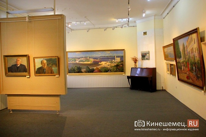 В Кинешемской картинной галерее открылась выставка «Кинешма после войны» фото 14