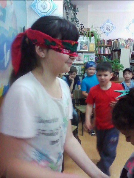 Библиотекари в Кинешме провели озорной детский праздник фото 10