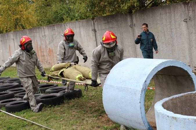 Кинешемские спасатели участвовали в областных соревнованиях по многоборью фото 7