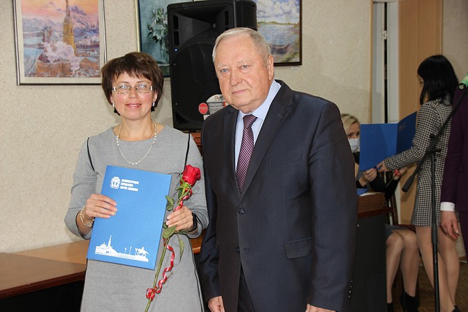 Дошкольных работников Кинешмы поздравили с профессиональным праздником фото 9