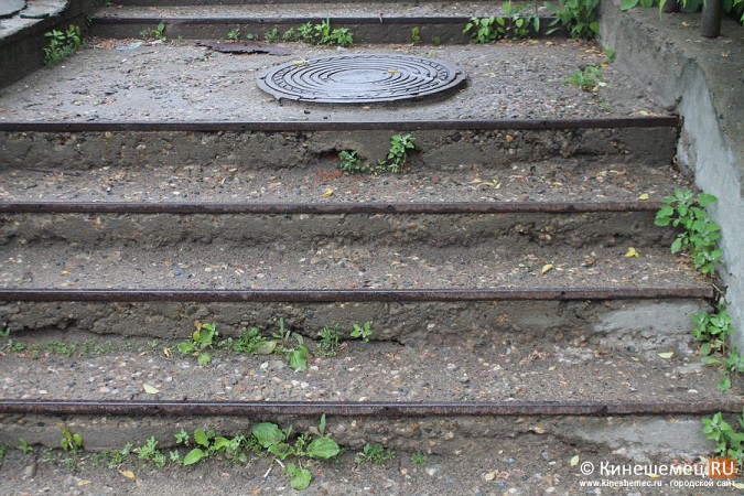 Кинешемский дождь смыл лестницу в центре города фото 3