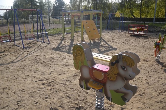В Наволоках установили новую детскую площадку фото 23