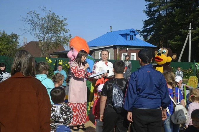 В Наволоках установили новую детскую площадку фото 13