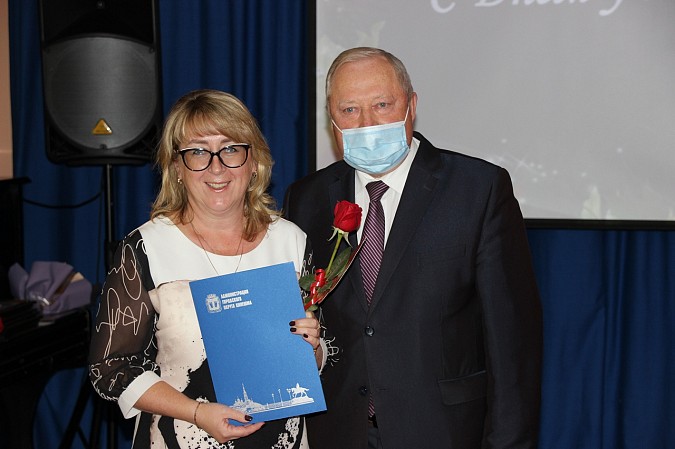 В Кинешме чествовали учителей фото 10