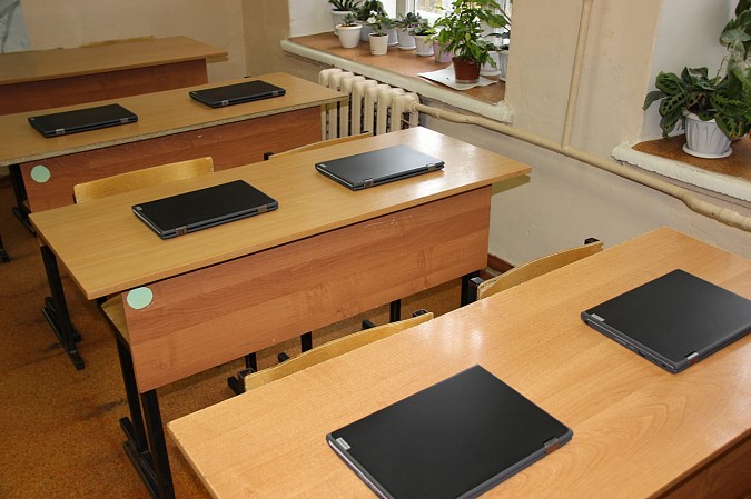 Школы Кинешмы получили новое компьютерное оборудование фото 4