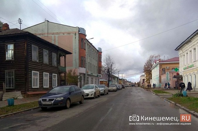 Автолюбители проигнорировали информацию о закрытии проезда по улице Ленина фото 4