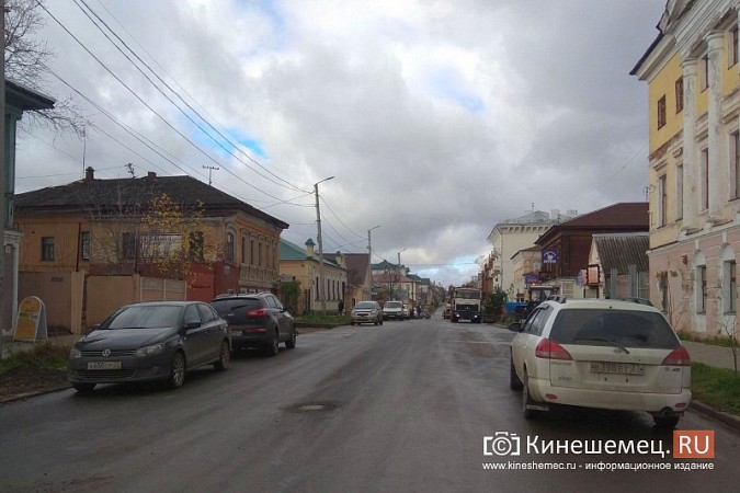 Автолюбители проигнорировали информацию о закрытии проезда по улице Ленина фото 13