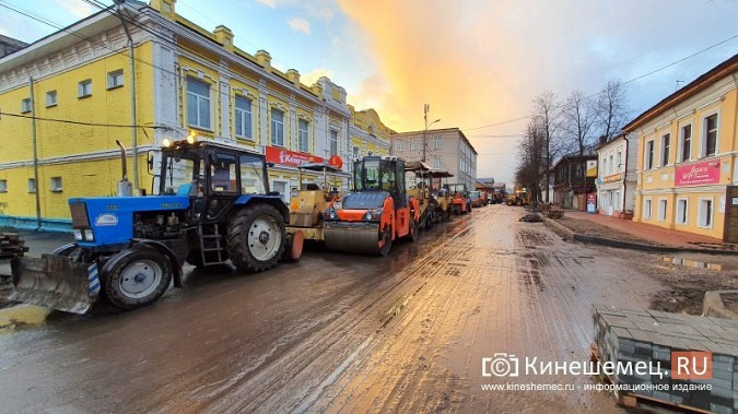 Двухмесячный ремонт улицы Комсомольской близится к завершению фото 2