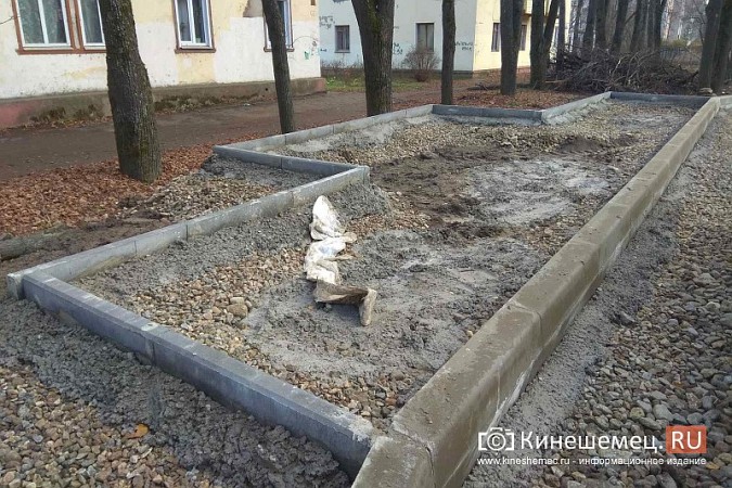 На улице Менделеева определились с местами для автобусных остановок фото 4