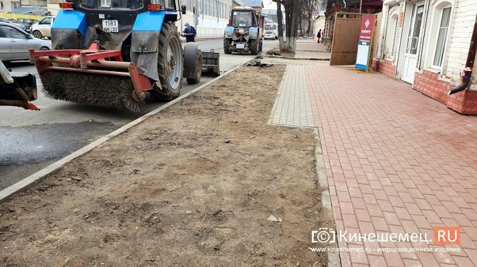Ремонт тротуаров и дорог в центре Кинешмы порой не выдерживает никакой критики фото 2