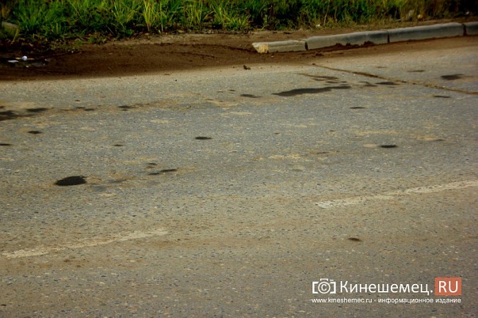 Кинешемцы жалуются на грязные следы от техники со стройки бассейна фото 11