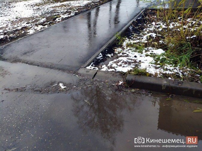 В Кинешме из-за отсутствия ливневок затапливает жителей улицы Вичугской фото 4