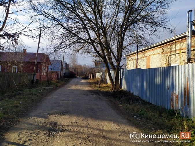 В Кинешме на ул. Красина люди живут в кромешной темноте фото 2