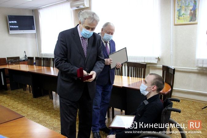 Депутат госдумы Юрий Смирнов вручил награды кинешемским паралимпийцам фото 4