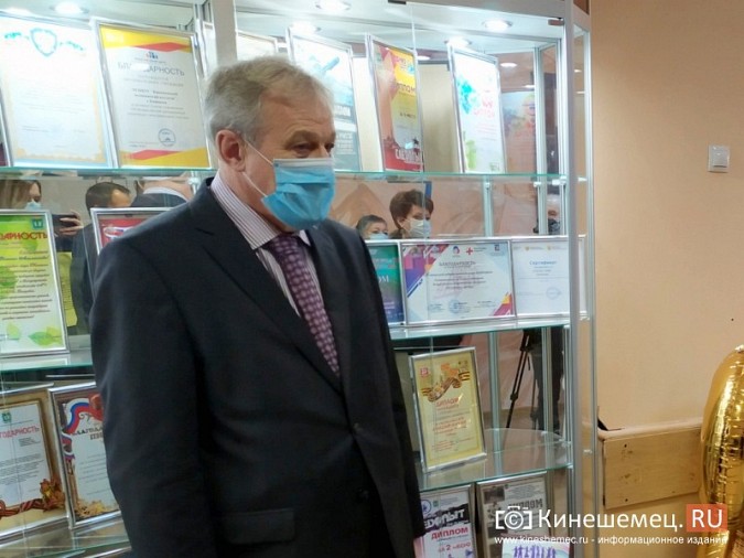 Юрий Смирнов встретился с кинешемскими волонтерами-медиками фото 4