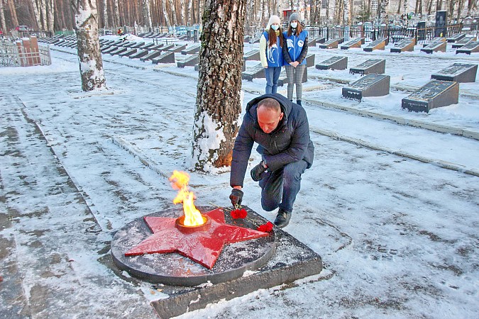 В Кинешме почтили память павших в годы Великой Отечественной войны фото 11