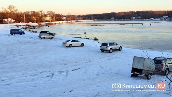 Кинешемцы облюбовали речные просторы для катания на коньках фото 17