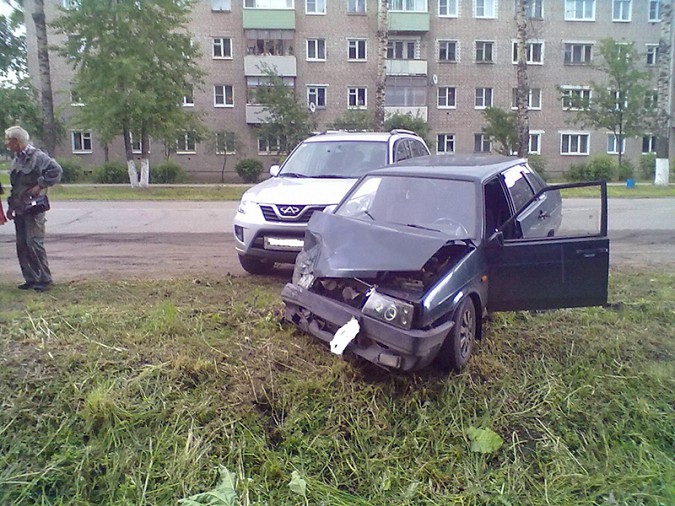 17-летняя девушка получила травму головы в ДТП в Заволжске фото 3