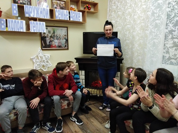 В Кинешемском детском доме организовали «посиделки у камина» фото 2