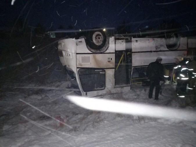 В Ивановской области перевернулся рейсовый «ПАЗ», погибла пенсионерка фото 2
