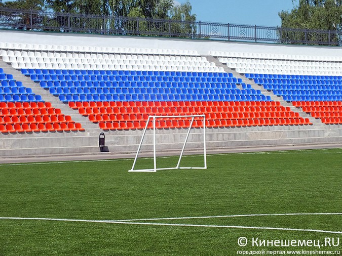 Поле на стадионе «Волжанин» Кинешмы готово к эксплуатации фото 6