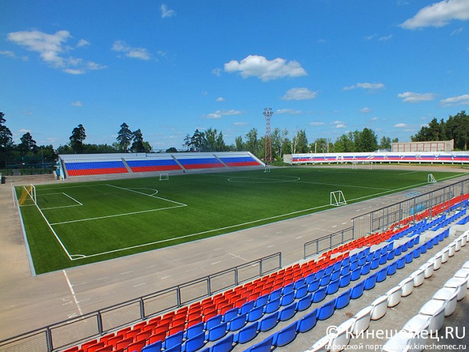 Поле на стадионе «Волжанин» Кинешмы готово к эксплуатации фото 2