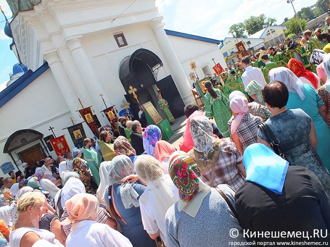 В Кинешме прошли торжества в честь Собора Иваново-Вознесенских святых фото 17