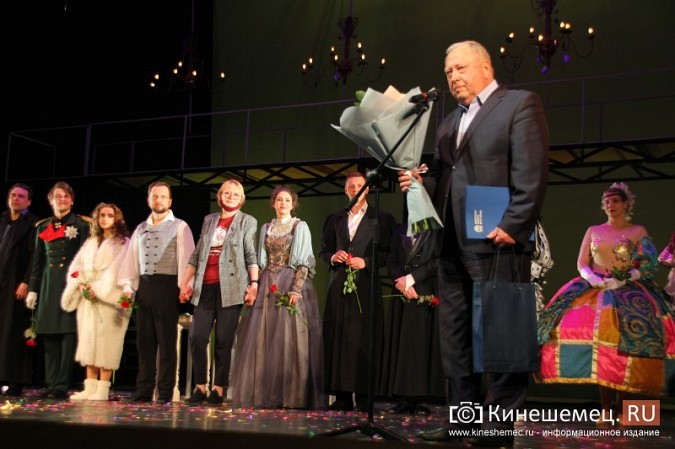 На фестивале «Горячее сердце» в Кинешме показали «Маскарад» по М.Ю.Лермонтову фото 33