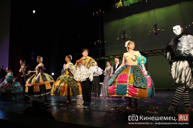 На фестивале «Горячее сердце» в Кинешме показали «Маскарад» по М.Ю.Лермонтову фото 28