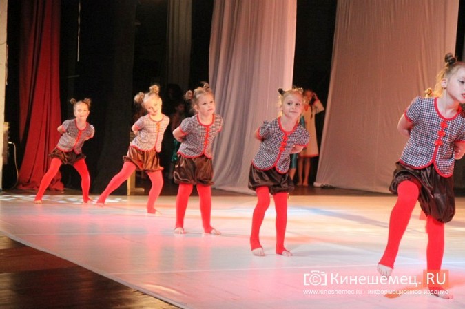 Хореографический коллектив «Вдохновение» выступил с отчетным концертом в театре фото 26