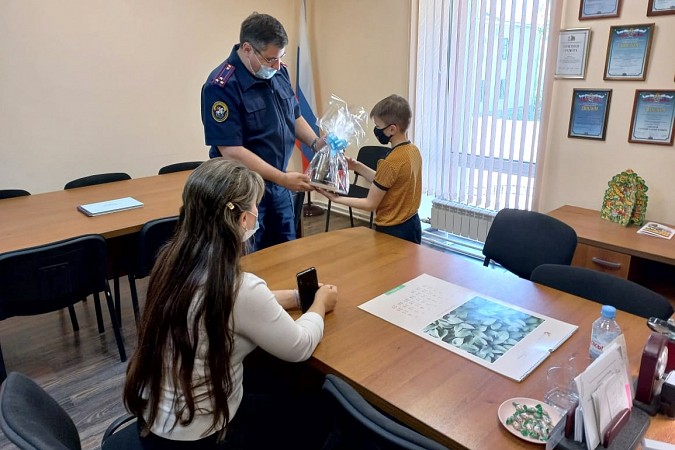 Глава СК России Бастрыкин наградил мальчика из Кинешмы, спасшего друга от собаки фото 4