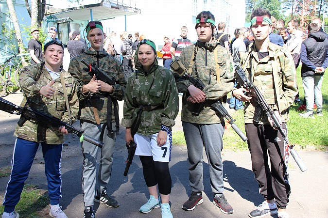 В Кинешемском парке прошла военно-спортивная игра «Зарница» фото 3