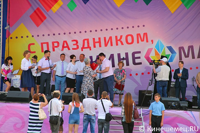 Кинешемцам вручили награды Ивановской областной Думы фото 3