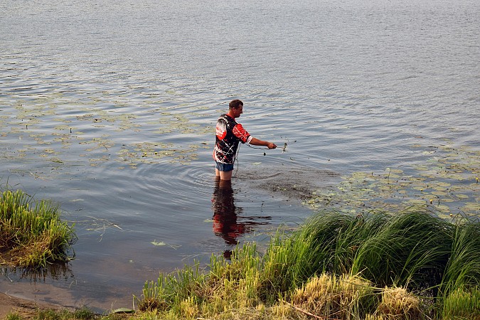 Победитель Кубка Ивановской области поймал на реке Кинешемке более 10 кг рыбы фото 4
