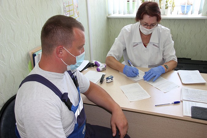 Работников Кинешемского горгаза массово вакцинируют от COVID-19 фото 3