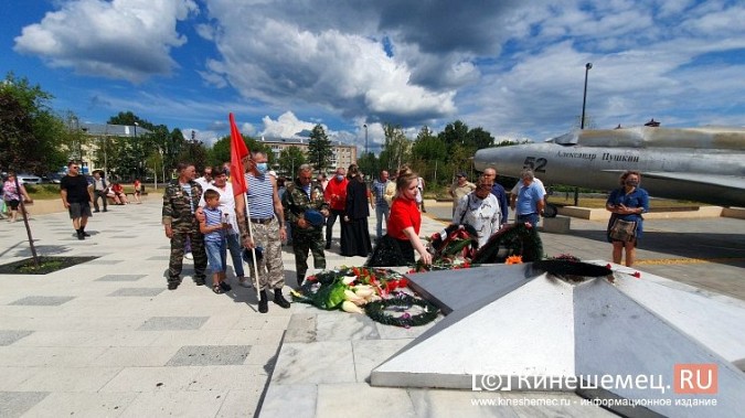 В Кинешме почтили память ветеранов боевых действий фото 9