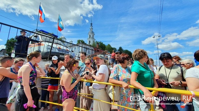 В Кинешме завершились соревнования по плаванию на открытой воде «Swimcup – Волга 2021» фото 4