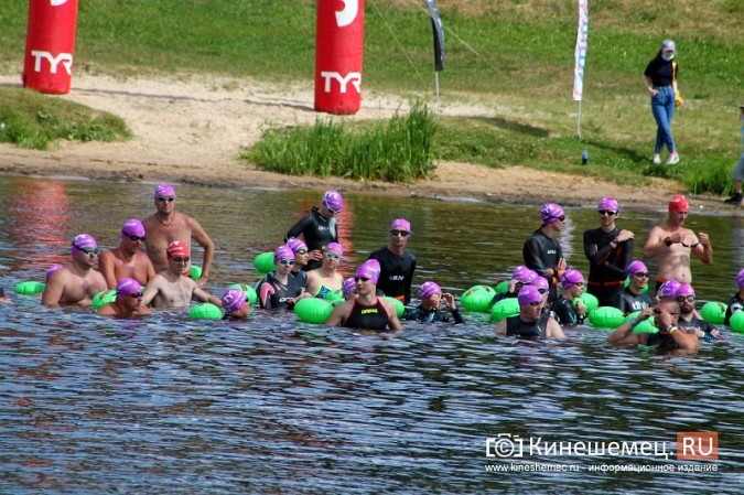 Волгу в Кинешме в рамках «Swimсup» переплыли более 130 участников фото 58