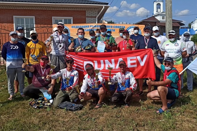 В Кинешме победитель Чемпионата Ивановской области по ловле рыбы поймал леща в 1,2 кг фото 3