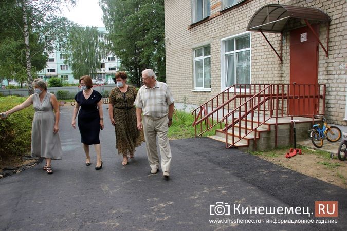 В Кинешемских детских садах начали асфальтировать территории фото 5